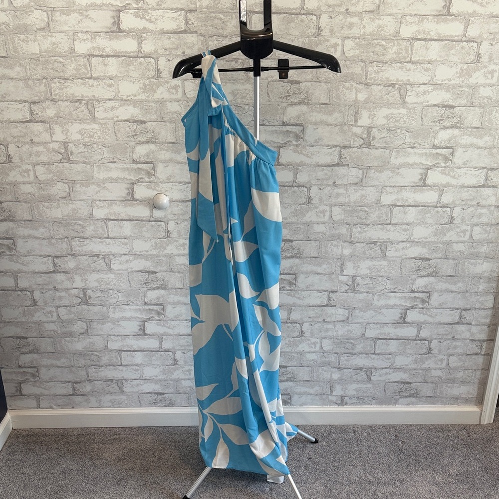 Periwinkle Collection Blue and White Dress